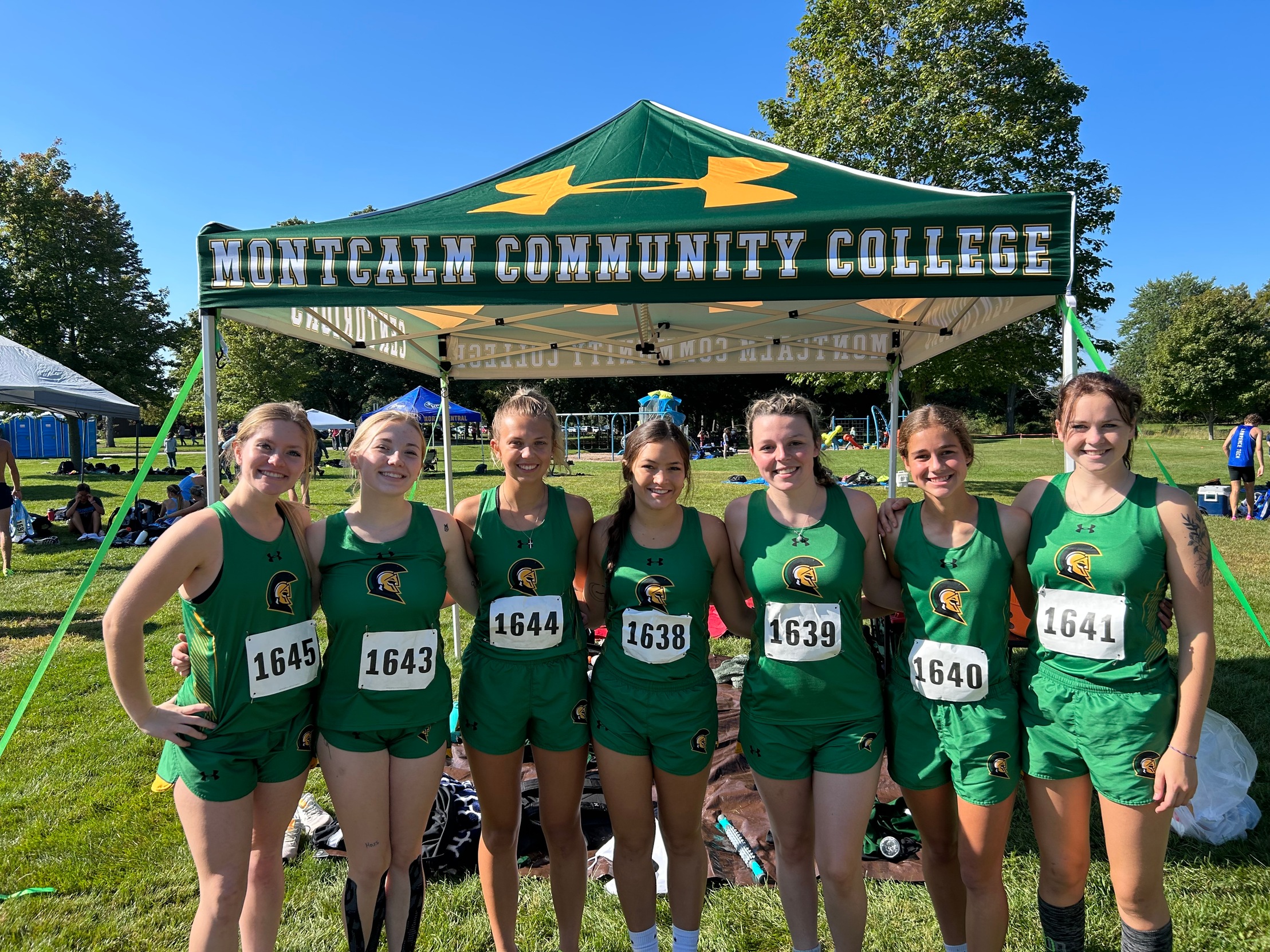 Cross country runners finish strong at GRCC Raider Invite